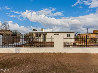6824 S Burcham Ave, Tucson, AZ 85756