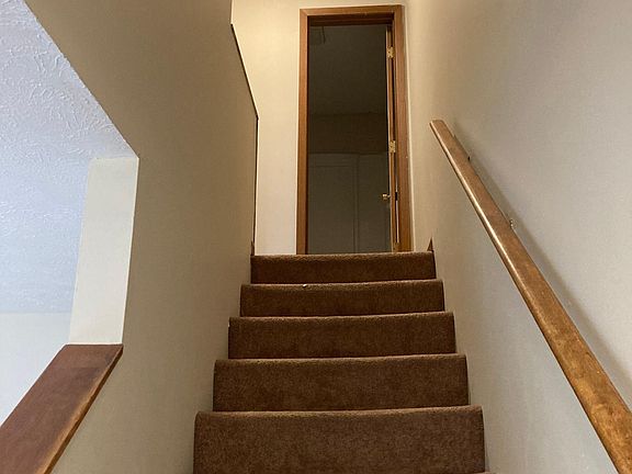 4th image of 4925 Maccorkle Ave SE #4925