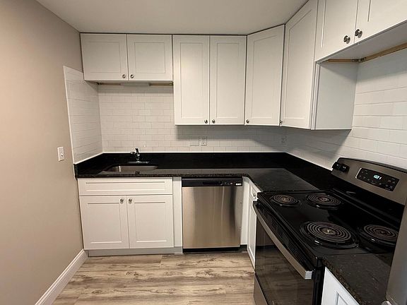 5th image of 310 Thompson Rd #314