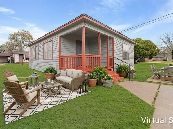 1516 1/2 2nd St, League City, TX 77573