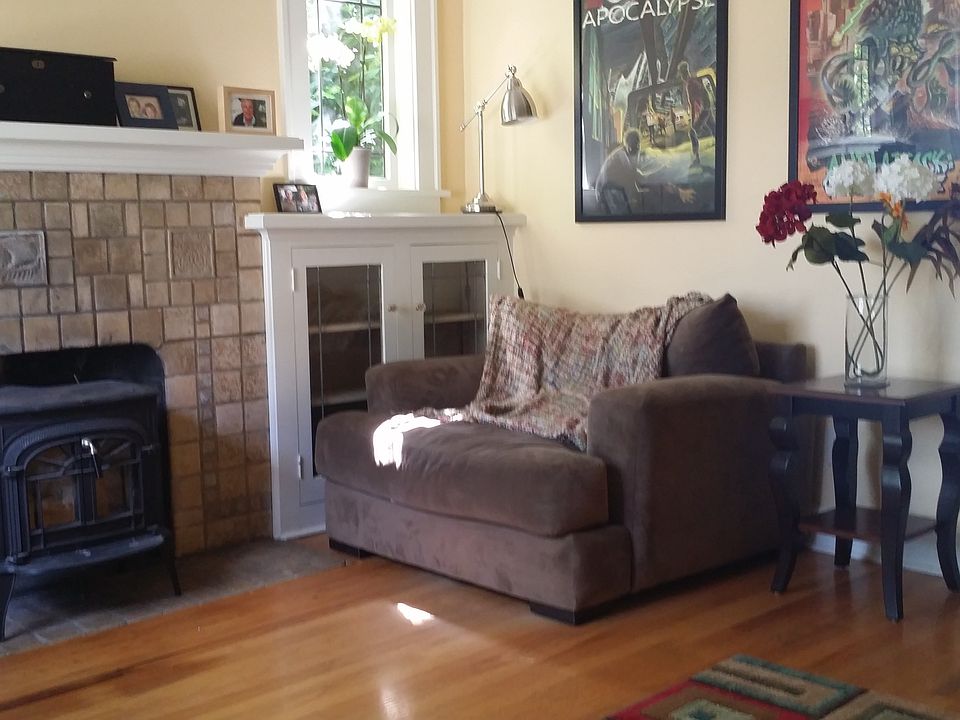 2nd image of 3531 Densmore Ave N