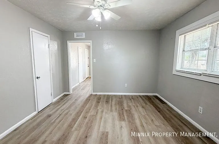 3509 Avenue S #A — Photo 5