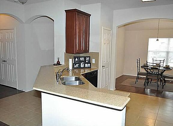 4th image of 1412 Samantha Creek Dr