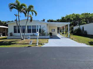 454 Laurelwood Ln #454, Naples, FL 34112