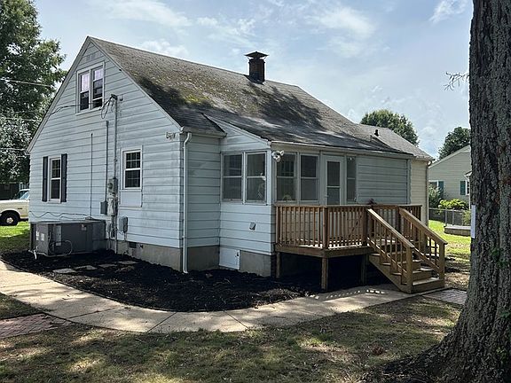 2nd image of 227 Swanson Ave