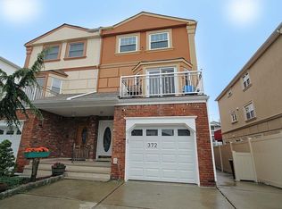 370 Nome Ave, Staten Island, NY 10314