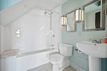 Sold by Avenue Sotheby's International Realty