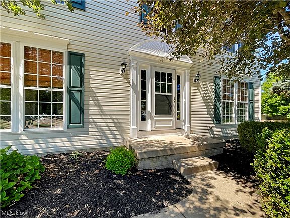 4th image of 4361 Kingsbury Ct