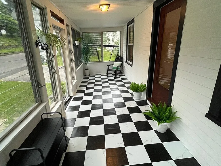 21 Cherry St — Photo 2
