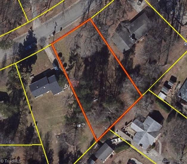 2nd image of 1904 Belden Dr