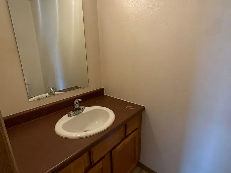 1101 N Russell St #207 — Photo 7