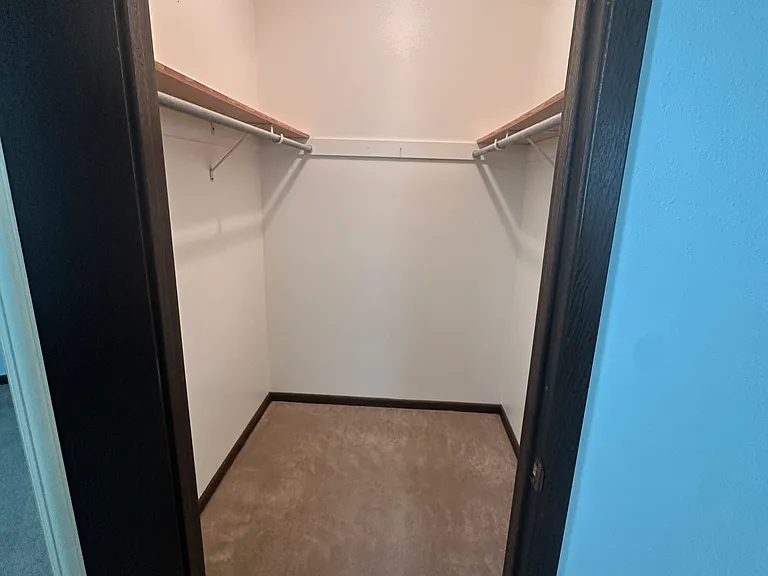 1120 Hancock Dr #1122-1 — Photo 5
