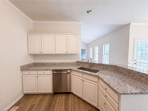 2nd image of 4100 Birchgarden Dr