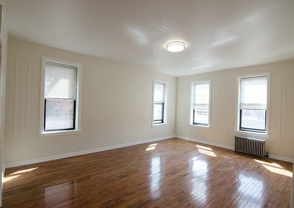 1st image of 4229 Judge St APT 4A
