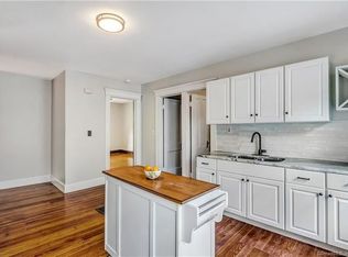 950 Townsend Ave #2, New Haven, CT 06512