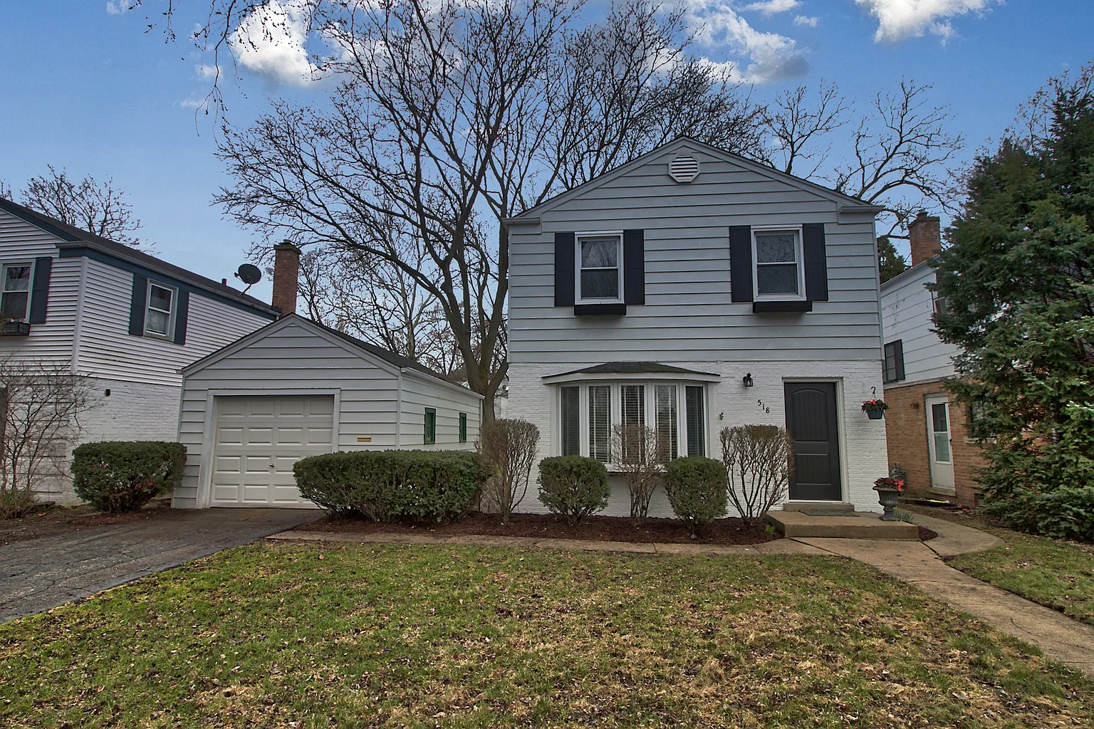518 S Dryden Pl photo 1