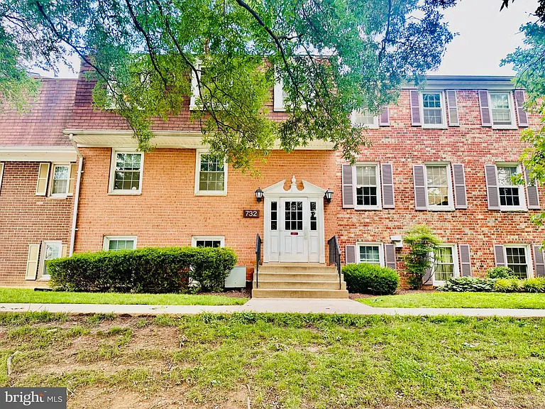 732 Quince Orchard Blvd #P-1 — Photo 4