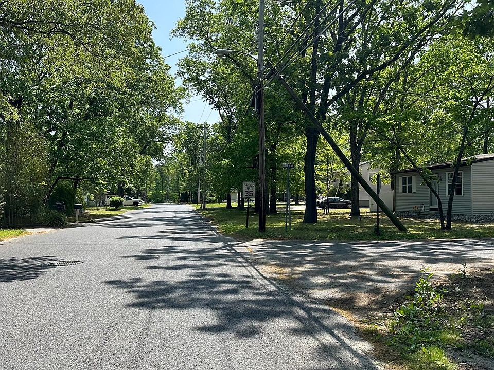 2nd image of 0 Lakeside Dr