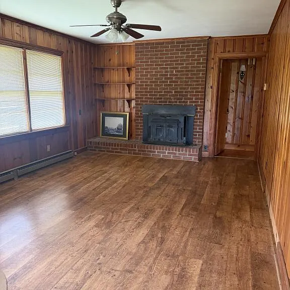 6492 Richardson Rd — Photo 3