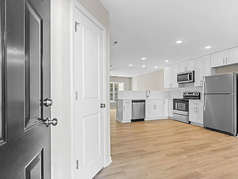 132 Chapel Hill Rd — Photo 4