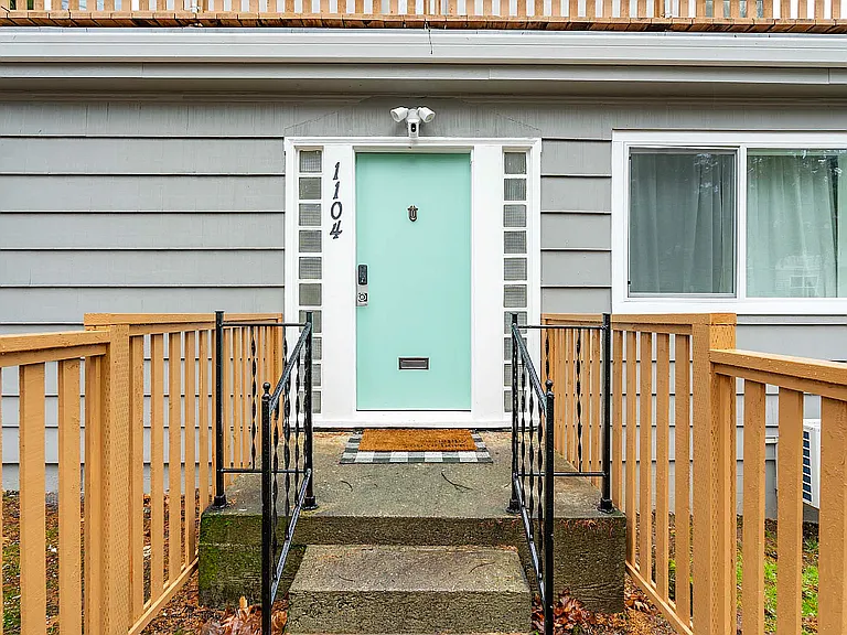 1104 SW Gaines St #B — Photo 22