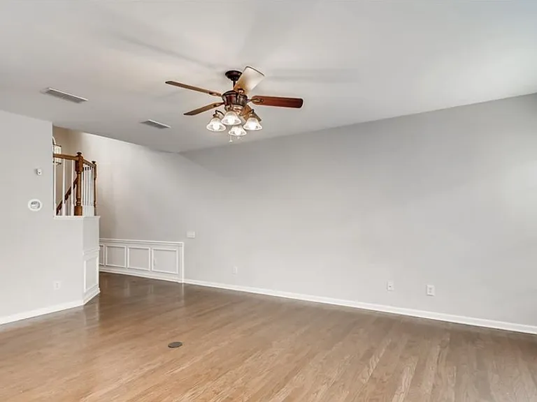 10038 Garrison Watch Ave — Photo 8