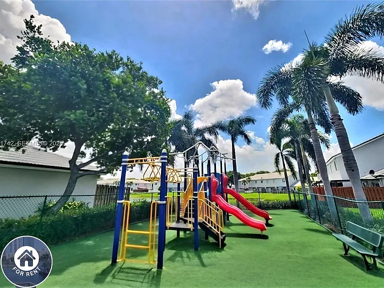 14319 SW 120th Ct #6-8 — Photo 20