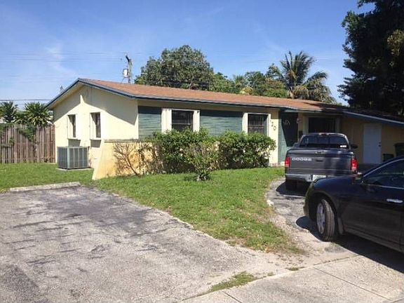 Exterior Front Parking