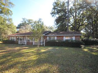 806 SW 4th Ave, Trenton, FL 32693