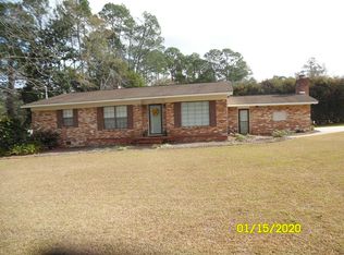 505 Forest Cir, Douglas, GA 31533