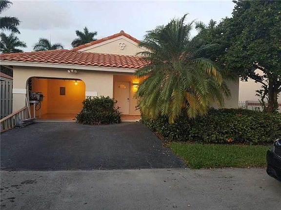 3rd image of 1289 Seagrape Cir