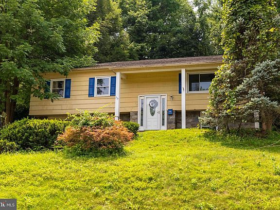 2nd image of 337 Golf Hills Rd