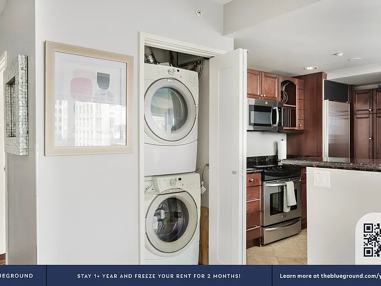 Washer/Dryer in Apartment