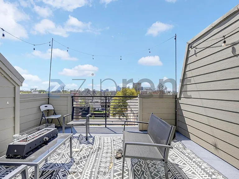 4906 Live Oak St #3 — Photo 21
