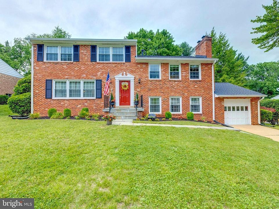 1st image of 7818 Birnam Wood Dr