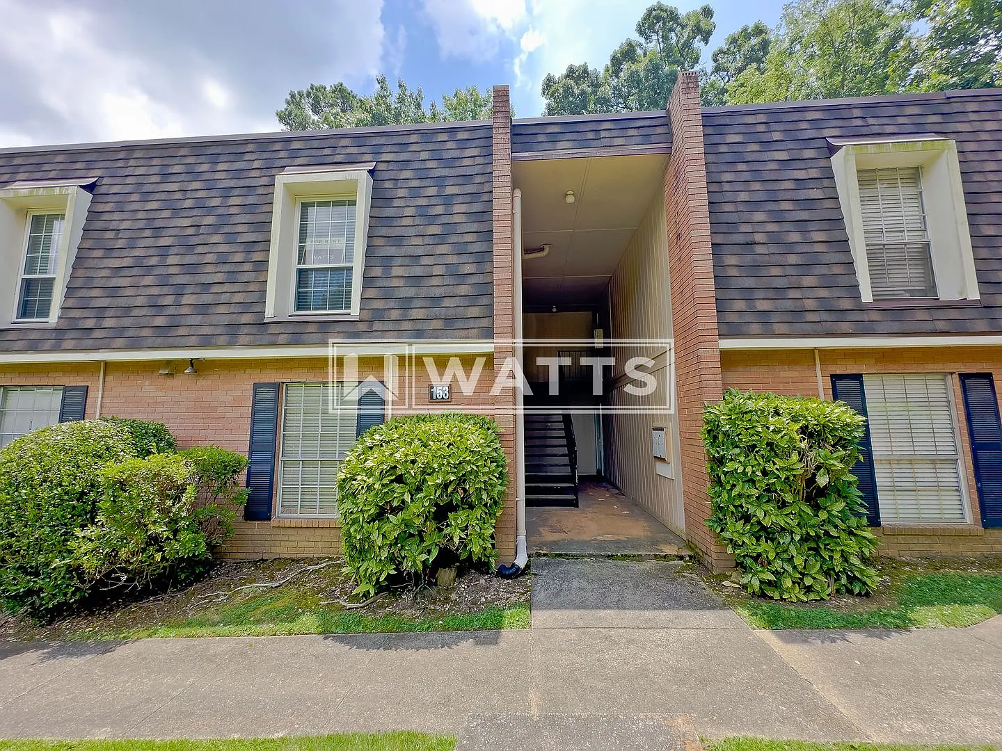 2-Bedroom Condo - Foxcroft Condos in Homewood. — Photo 2