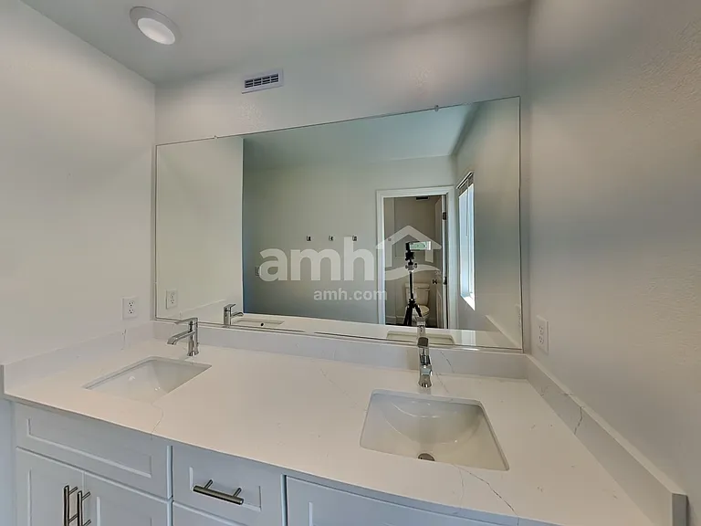 10506 Lagaspi Dr — Photo 15