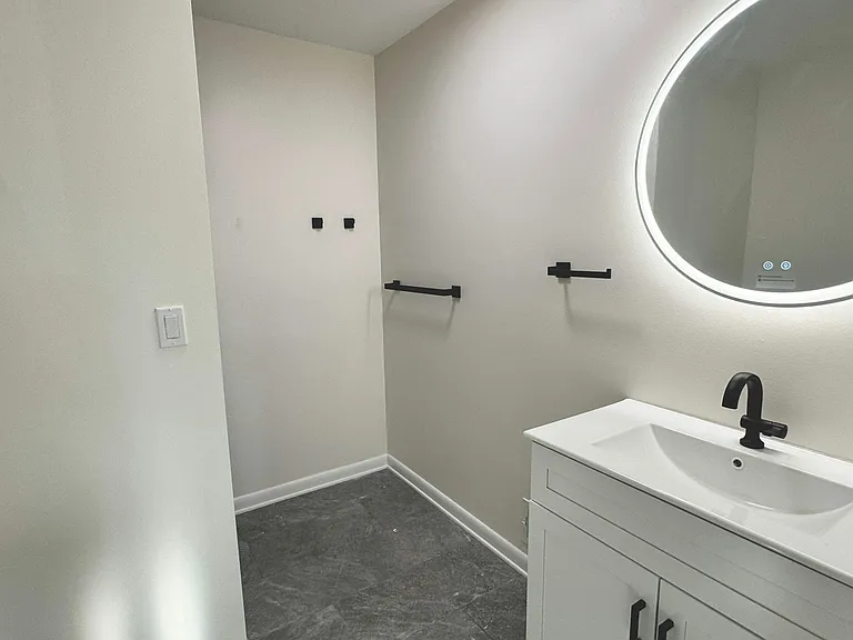6022 Clover Ln — Photo 8