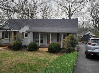 563 Croley Dr #B, Nashville, TN 37209