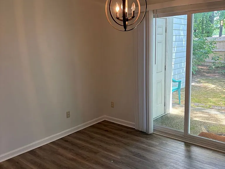 124 Governor Berkeley Rd #13 — Photo 5