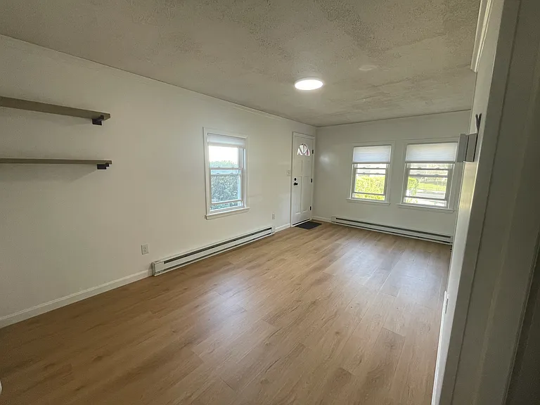 178 Vassall St #2 — Photo 3