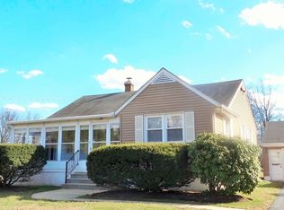 55 Falcon Rd, Hillsborough, NJ 08844