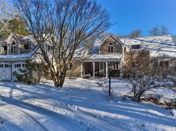 244 Santuit Road, Cotuit, MA 02635