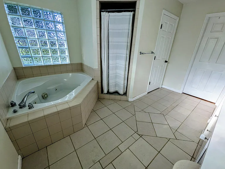 5740 Floy Dr — Photo 29
