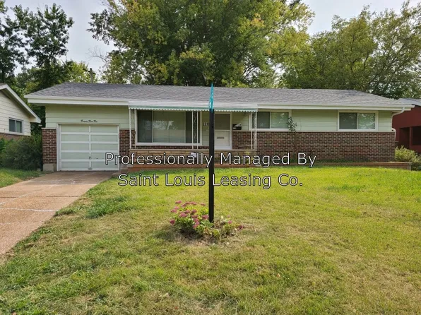 2210 Hollis Dr, Saint Louis, MO 63136