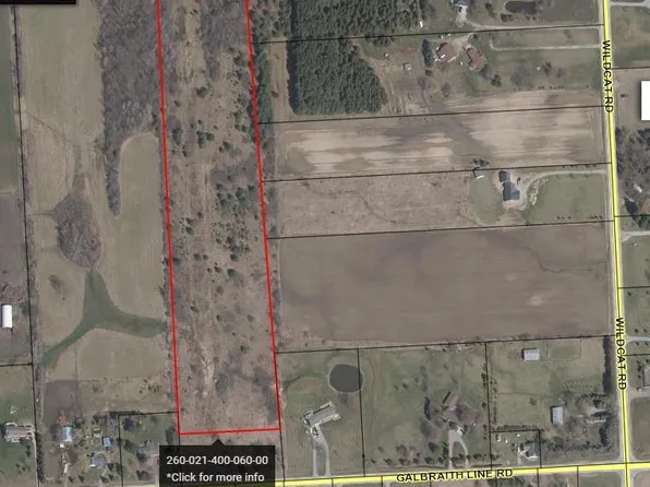 5645 Galbraith Line Rd, Croswell, MI 48422