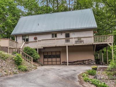 256 W Ridge Dr, Burnsville, NC, 28714