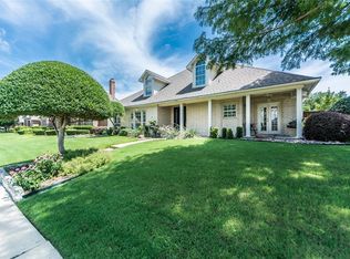 901 Falcon Ln, Coppell, TX 75019