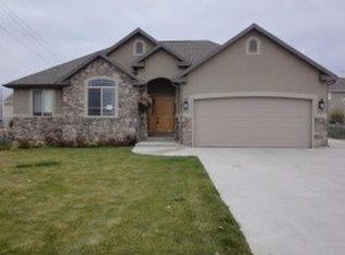 249 E Rodeo Dr, Springville, UT 84663