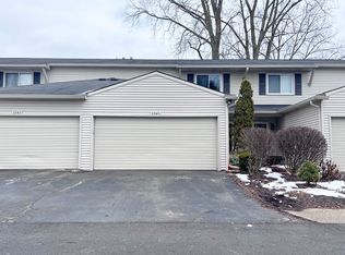 1349 Lochaven Rd, Waterford, MI 48327